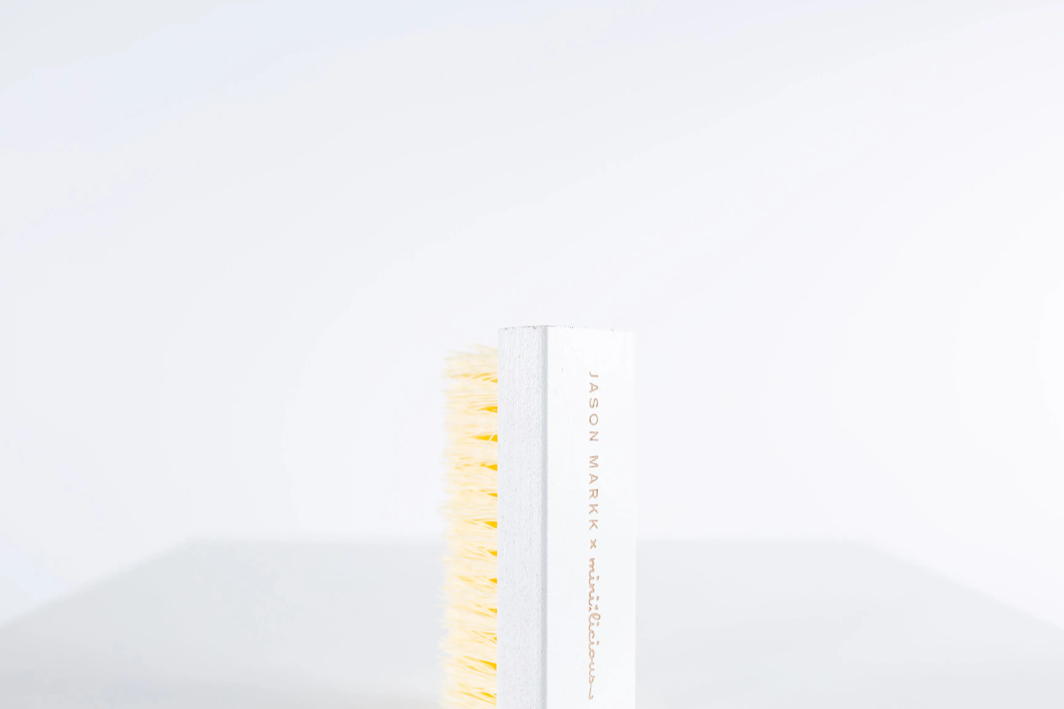 Jason Markk - Mini Licious Premium Cleaning Brush (Light Bristles)