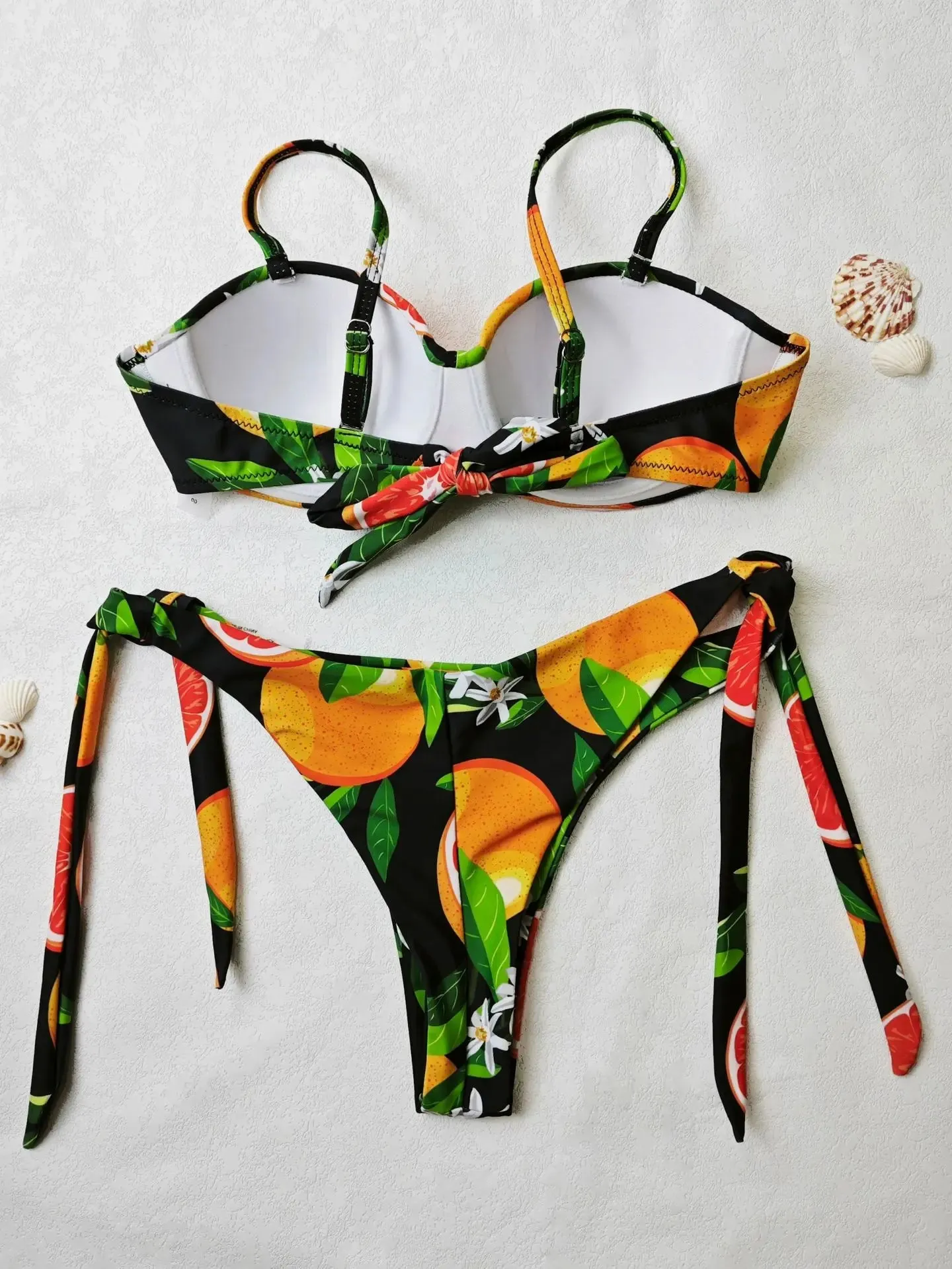 Sajiero Leaf Fruit Print Pushup Thong Bikini set