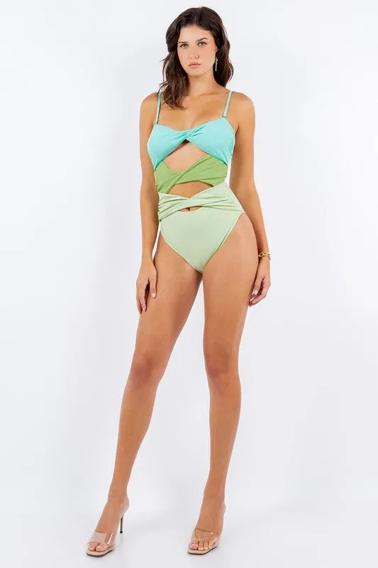 TEEK - TRI-FRONT TWISTED SWIMSUIT